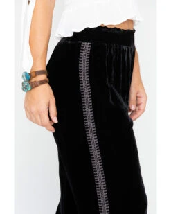 Johnny Was Women's Hirsch Velvet Embroidered Crop Pants -Cheap Western Femme Store 2000257328 001 P5