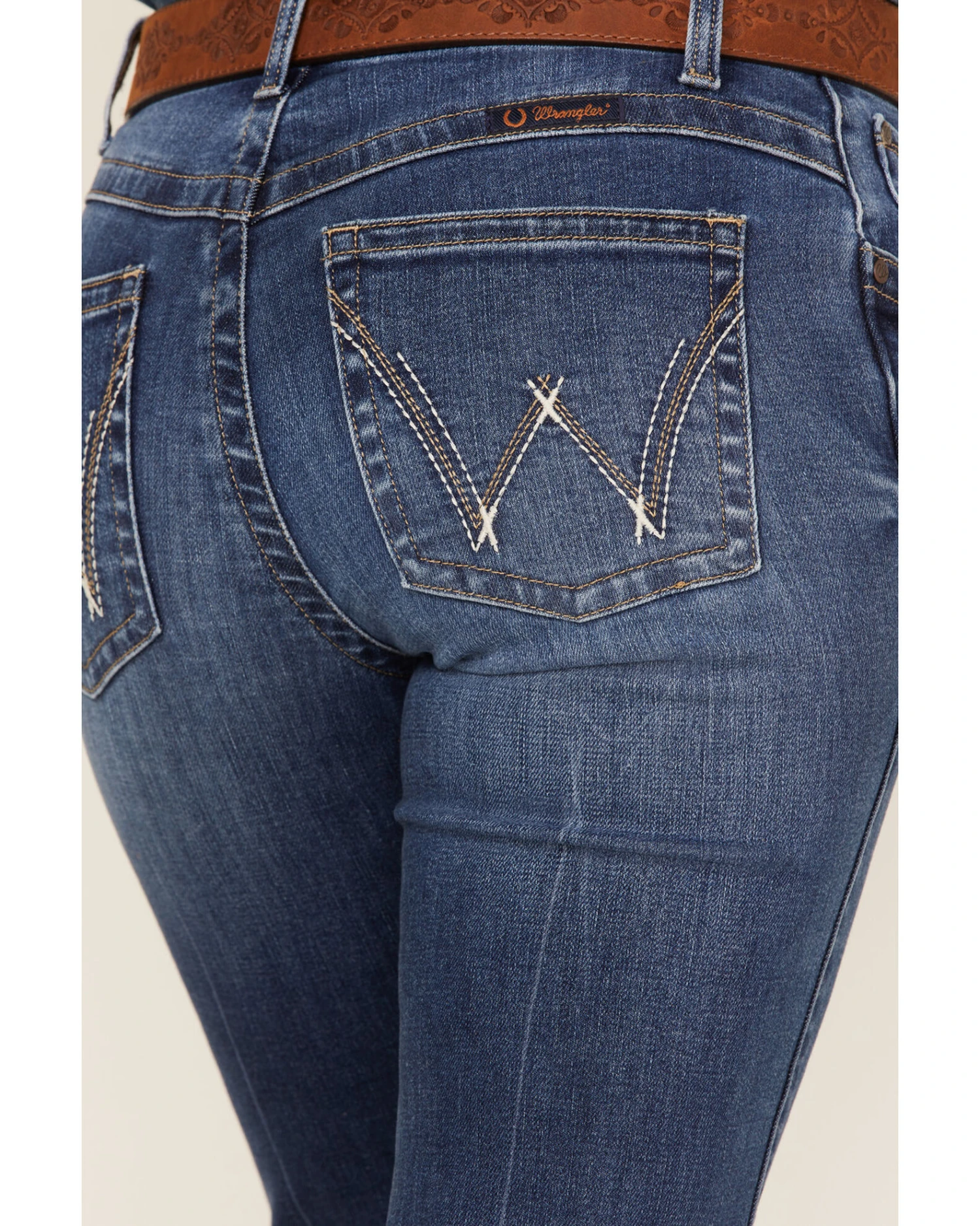 Wrangler Women's Medium Wash Mid Rise Jane Q-Baby Bootcut Ultimate Riding Jeans 3 Wrangler Women's Medium Wash Mid Rise Jane Q-Baby Bootcut Ultimate Riding Jeans - Image 3