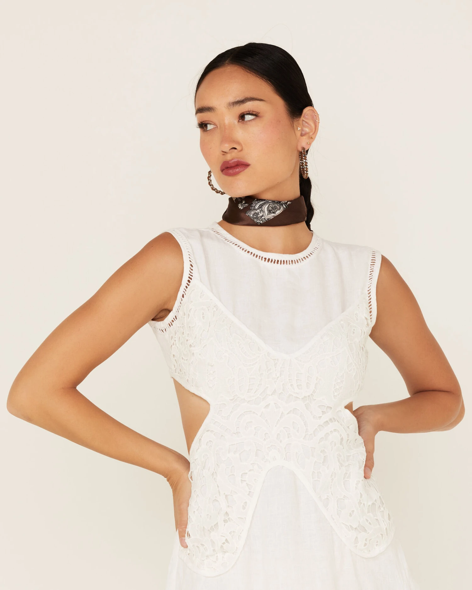 Maia Bergman Women's Kali Butterfly Lace Dress 3 Maia Bergman Women's Kali Butterfly Lace Dress - Image 3