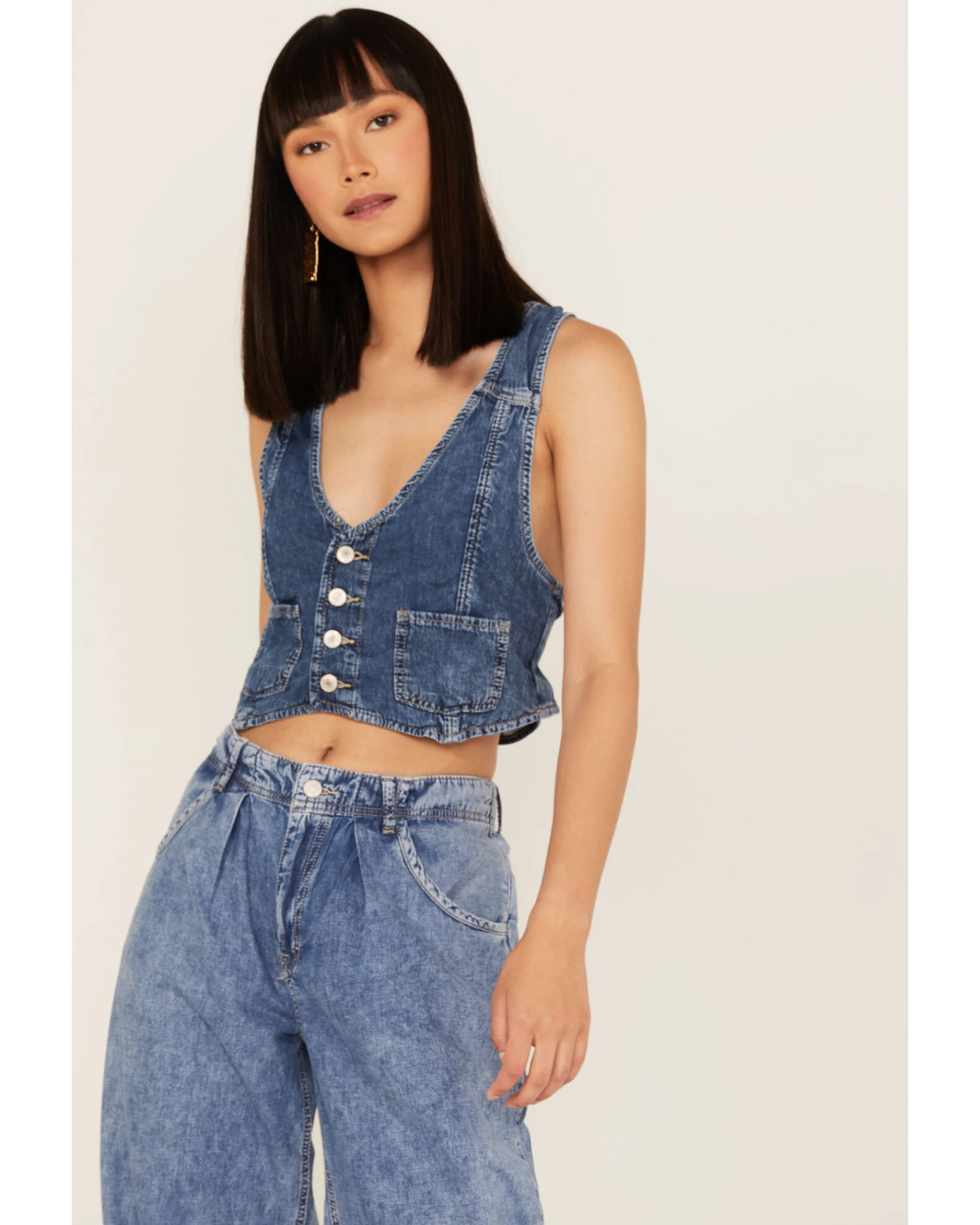 Free People Women's Rider Denim Vest & Flare Jeans Suit Set - 2-Piece 5 Free People Women's Rider Denim Vest & Flare Jeans Suit Set - 2-Piece - Image 5