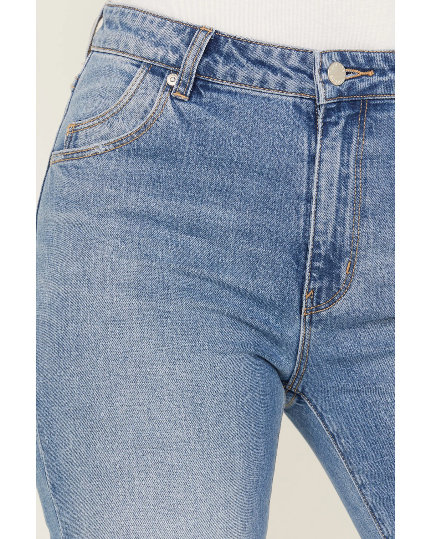 Rolla's Women's Medium Wash Mid Rise Miller Cropped Jeans 2 Rolla's Women's Medium Wash Mid Rise Miller Cropped Jeans - Image 2
