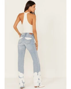 Shyanne Women's Wild Indigo Light Wash Mid Rise Bootcut Jeans -Cheap Western Femme Store 2000386843 412 P3