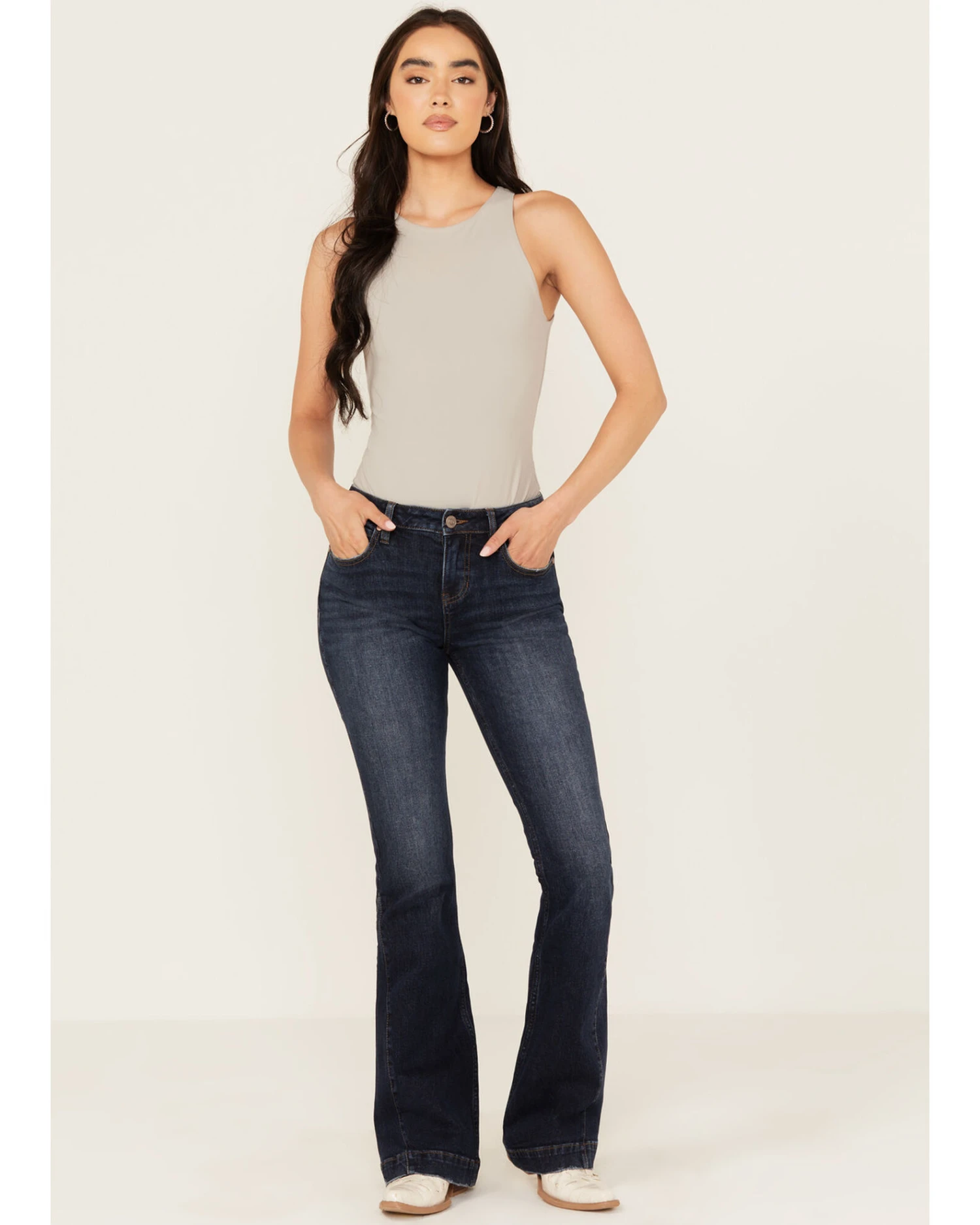 Shyanne Women's Palo Verde High Rise Bootcut Stretch Jeans 1 Shyanne Women's Palo Verde High Rise Bootcut Stretch Jeans