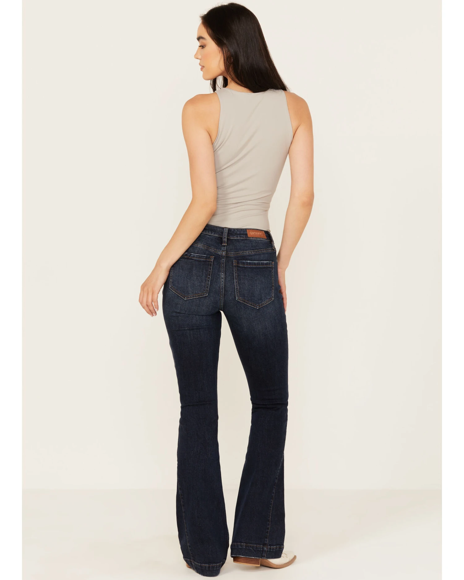 Shyanne Women's Palo Verde High Rise Bootcut Stretch Jeans 2 Shyanne Women's Palo Verde High Rise Bootcut Stretch Jeans - Image 2